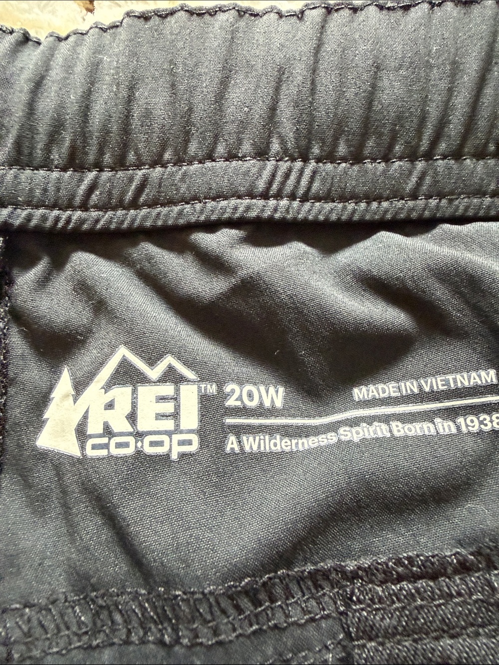 REI Co-op Trailmade Hiking Pants Women’s 20W Black NWT UPF 50+ Stretch - Picture 3 of 10